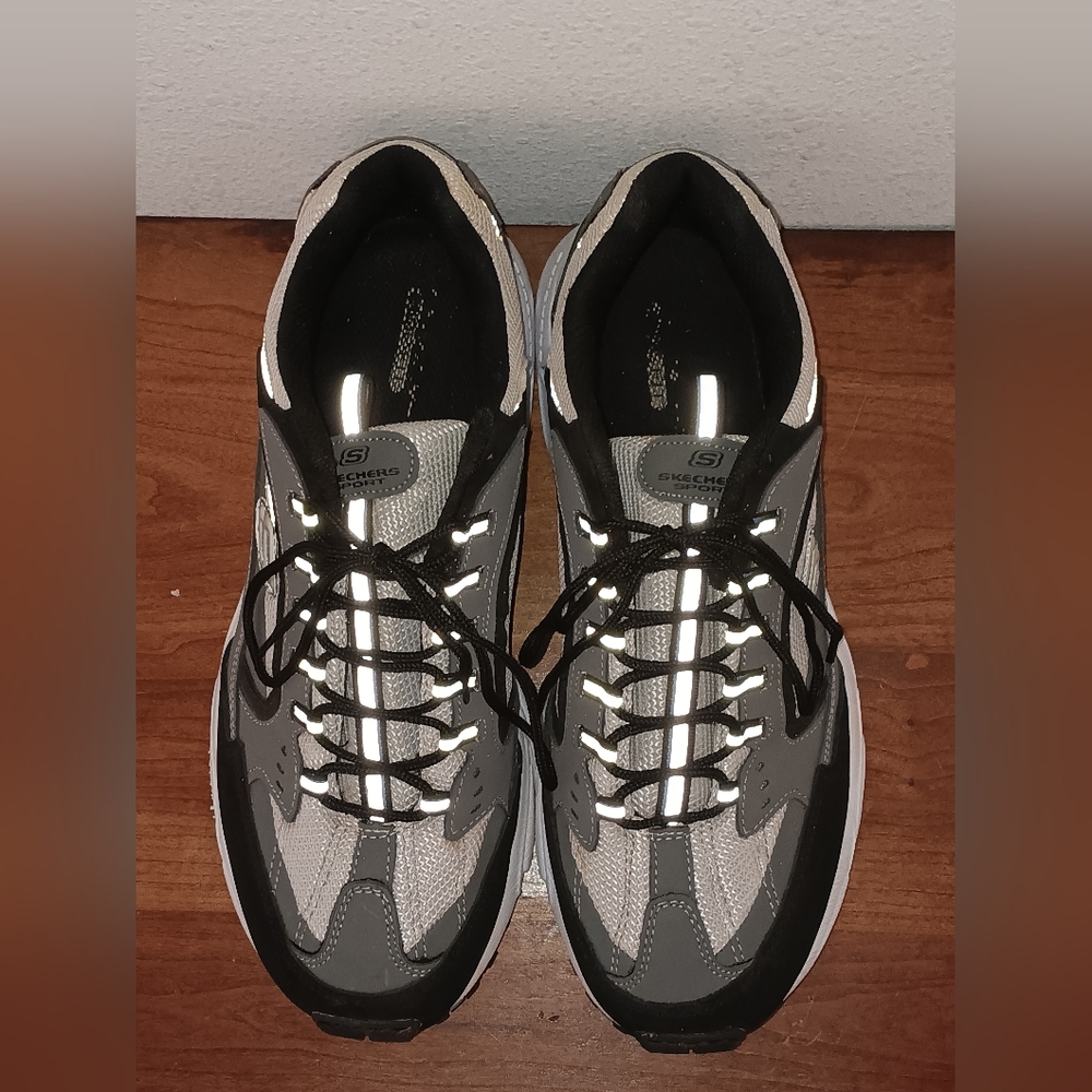 Skechers Black and Gray Chunky Athletic Shoes - Picture 6 of 11